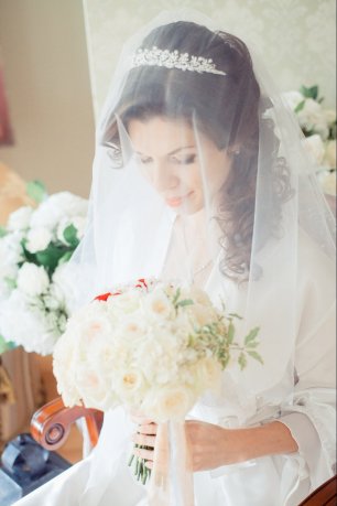 Невеста в фате