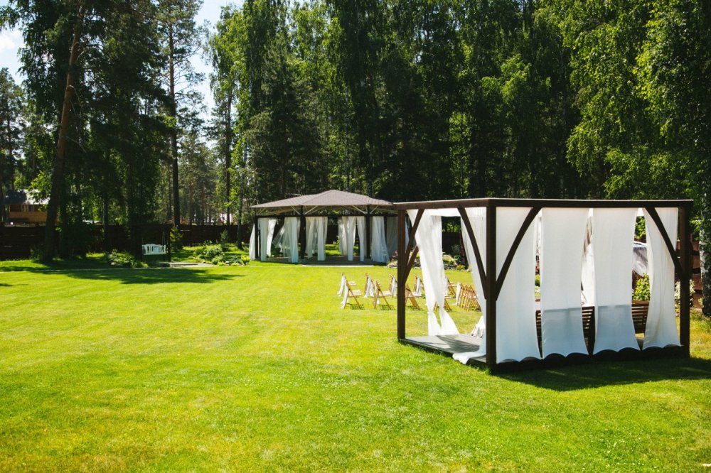 площадка для выездных регистраций Lesnoy Village