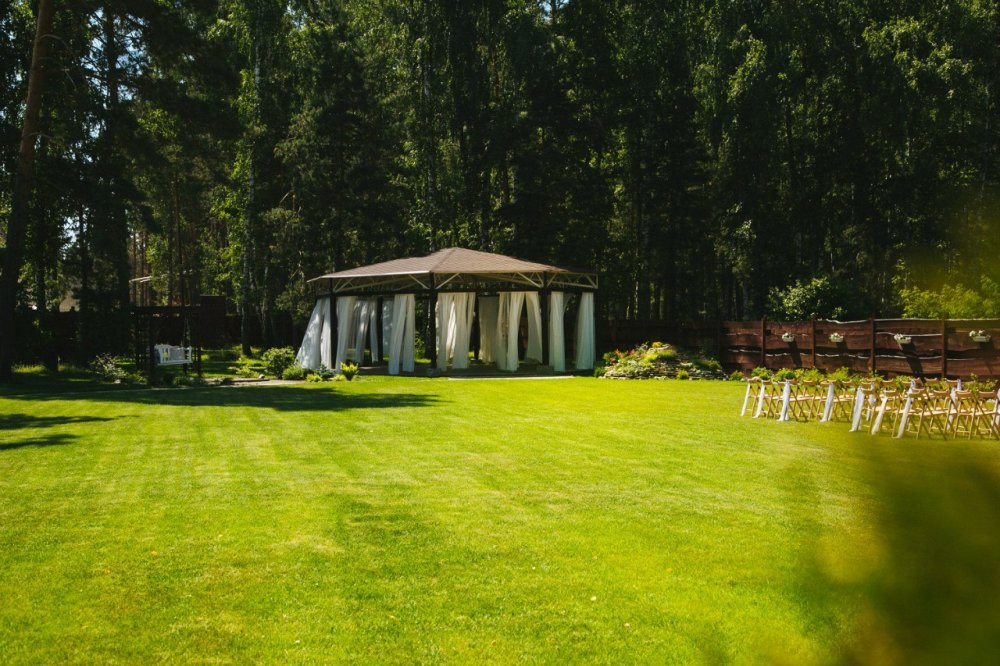 площадка для выездных регистраций Lesnoy Village