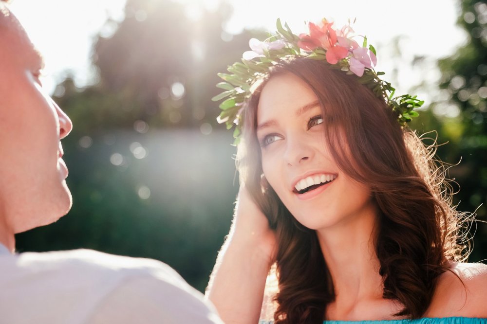 Украшение в прическу в форме венка