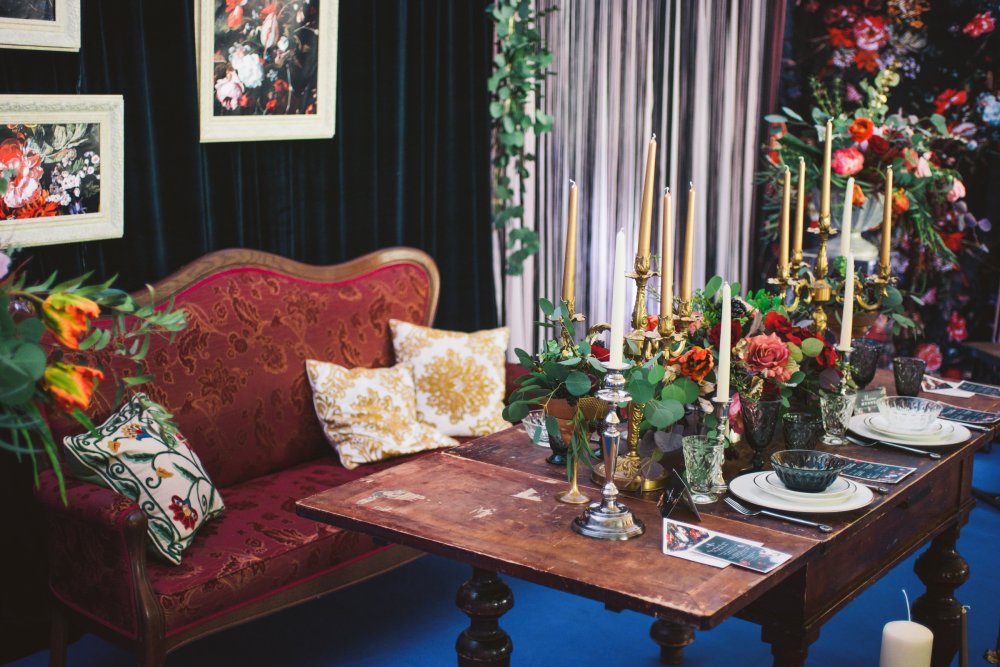  Фото  @sd_dubrovin . Флористика  @magiasvetov073. Декор @decor.vesna. Платье @cloverwedding. Аплайтинг RS LIGHT&SOUND @kirillgolovko . Beauty образ @fashionlookstudio. Модель  @missdiliara. 