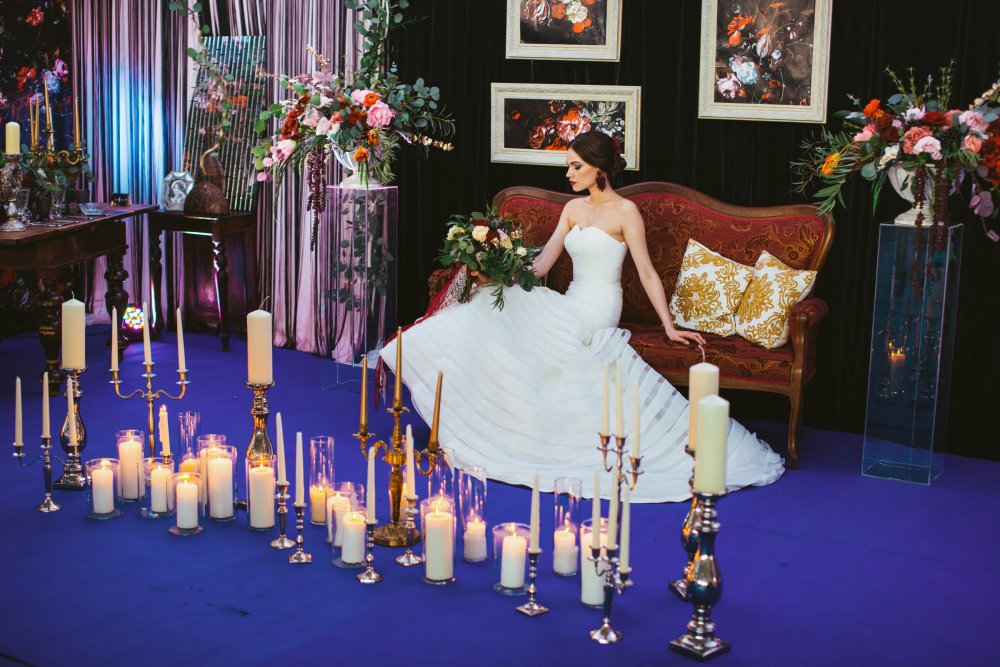  Фото  @sd_dubrovin . Флористика  @magiasvetov073. Декор @decor.vesna. Платье @cloverwedding. Аплайтинг RS LIGHT&SOUND @kirillgolovko . Beauty образ @fashionlookstudio. Модель  @missdiliara. 