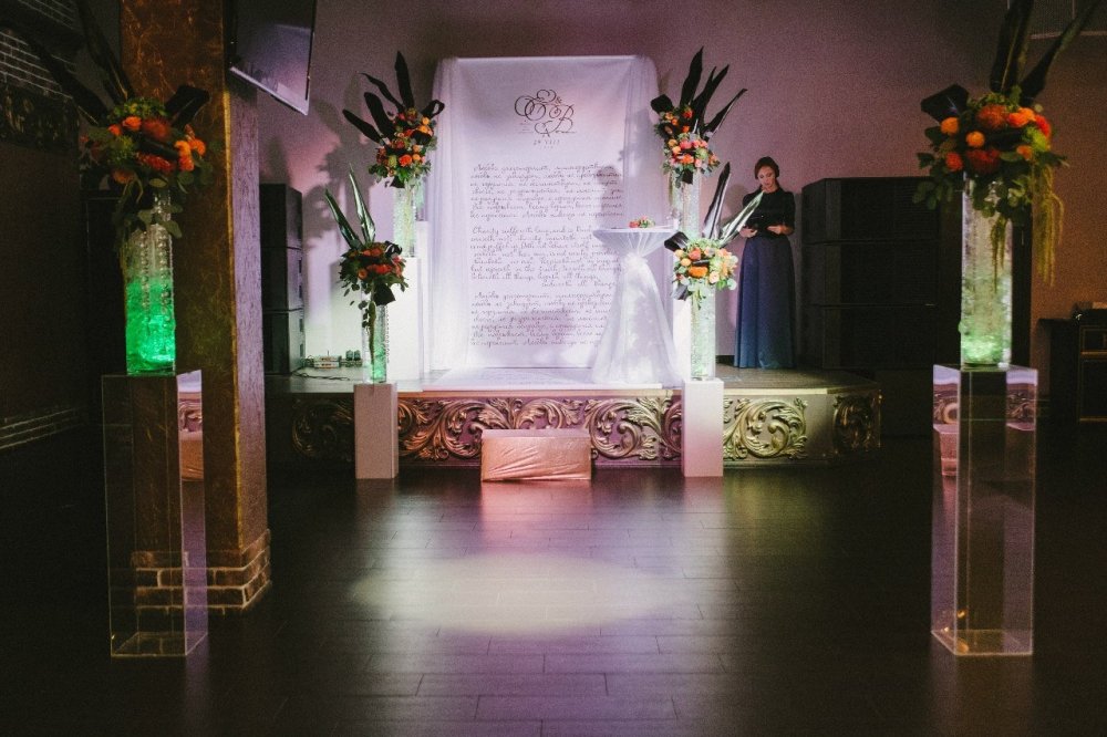 29.08.2014. Свадьба очаровательной пары Василия и Екатерины. Красивая пара и красивая свадьба. Ресторан «FOUR ROOMS». Фотограф Эдуард Гебель. Организаторы Лилия Валяйкина и Ольга Логинова. Cвет и звук регистрации RS LIGHT&SOUND. Флористика Цветочный салон Магия цветов. Оформление студия декора Весна.
