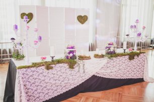 Стол молодоженов