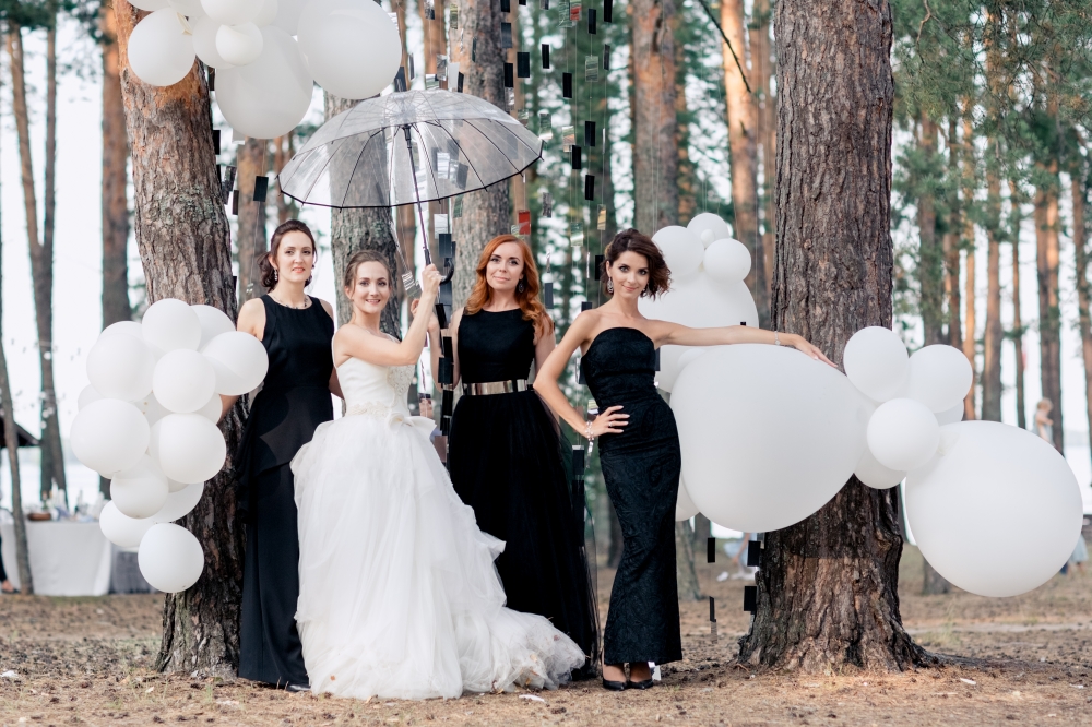 Свадьба на острове. Фото: Константин Семенихин