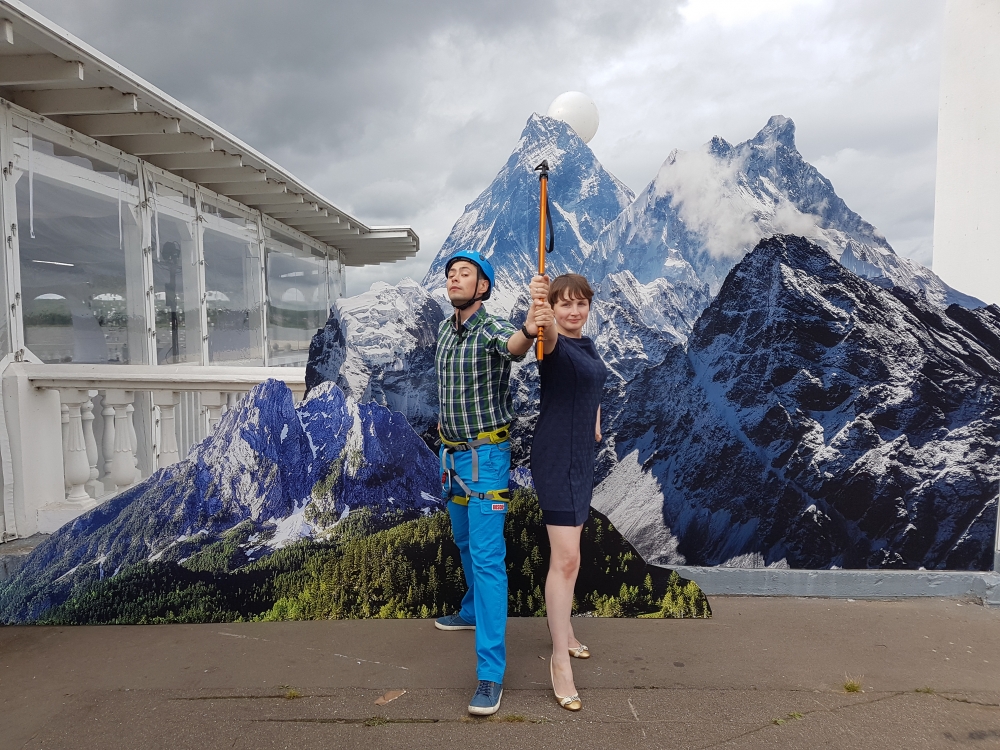 Море и горы. Свадьба на берегу водохранилища. Фотозона