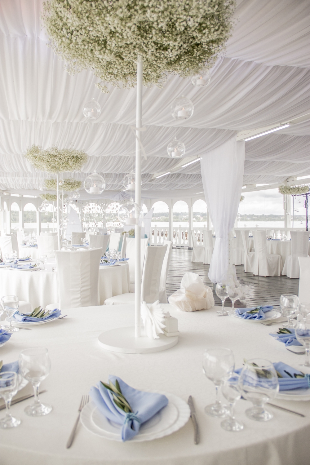 Море и горы. Свадьба на берегу водохранилища. 