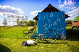 Фотозона для свадьбы в стиле винтаж