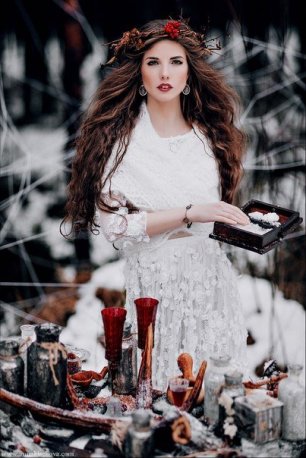 Зимняя свадебная фотосессия невесты