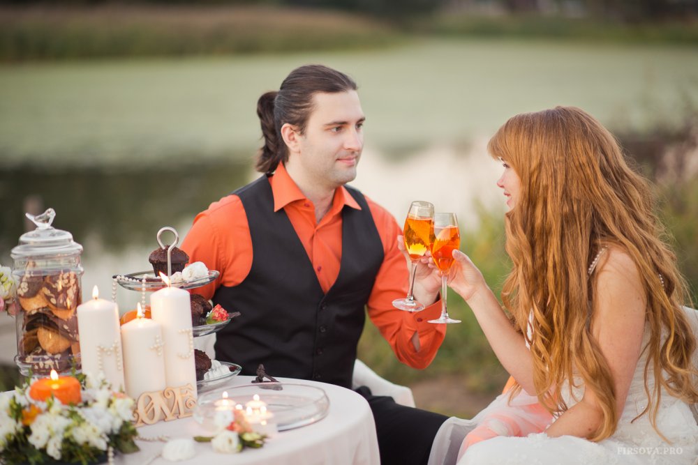 Фотограф Катя Фирсова
Макияж и прическа Ольга Белоусова
Декор Юлия Перовская