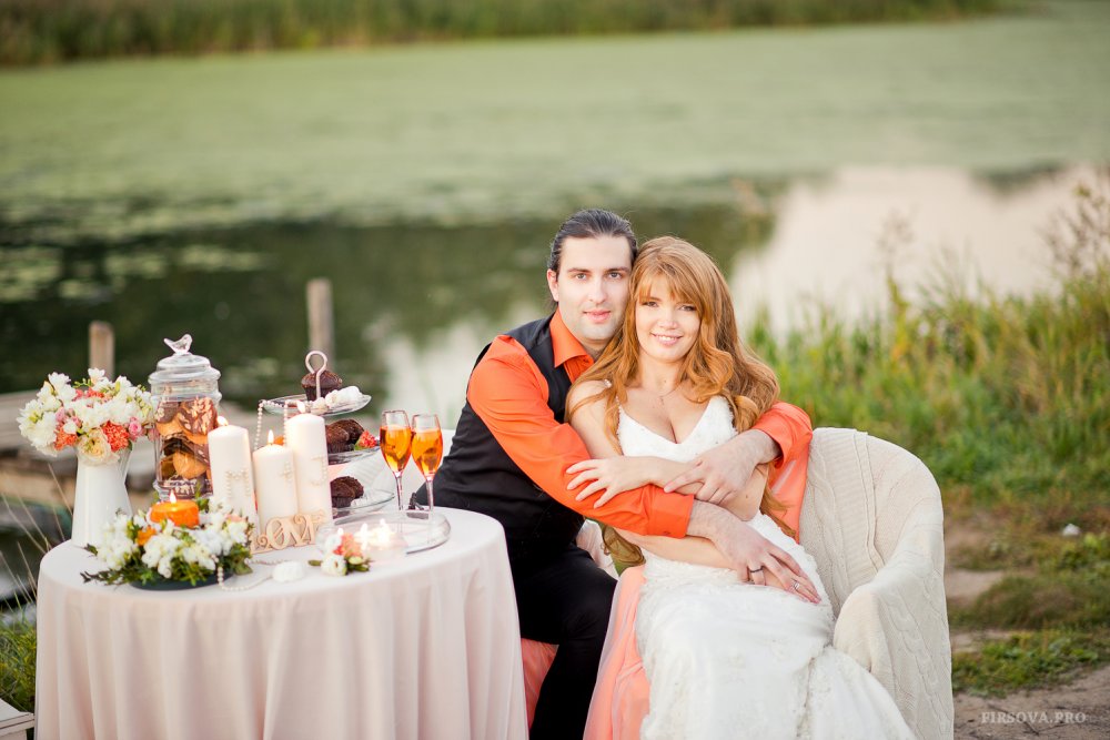 Фотограф Катя Фирсова
Макияж и прическа Ольга Белоусова
Декор Юлия Перовская