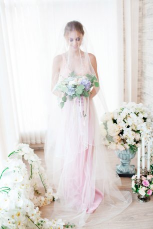 Нежная съемка утра невесты