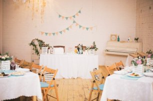 Оформление банкетного зала флажками