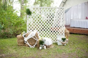 Фотозона в стиле рустик