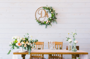 Оформление стола молодоженов