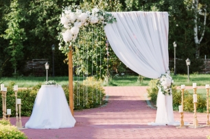Арка. Белая свадьба