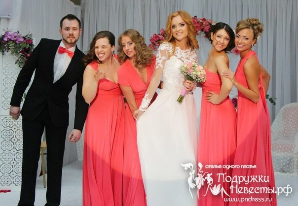 Платья для подружек невесты. Коралл