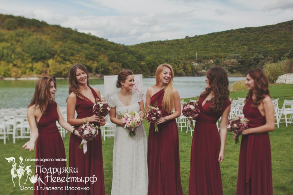Платья для подружек невесты. Бордо