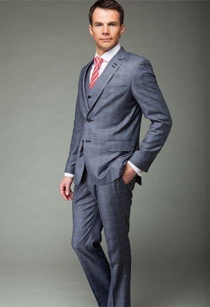 Костюм-тройка