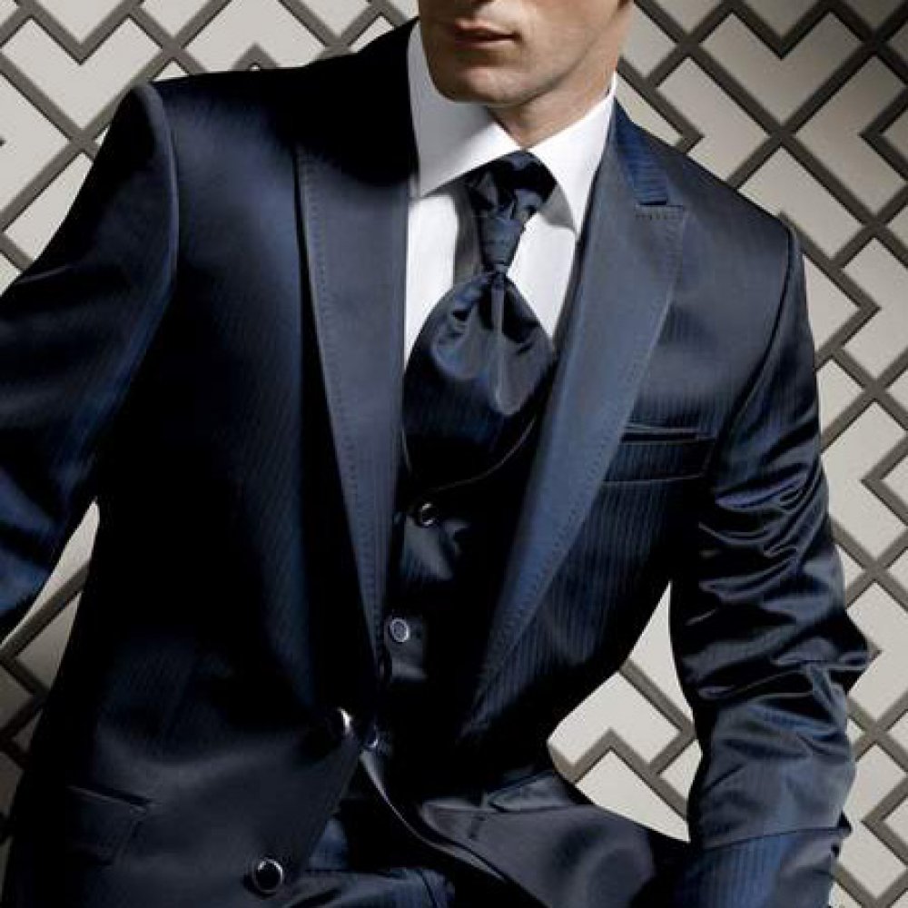 Свадебный костюм