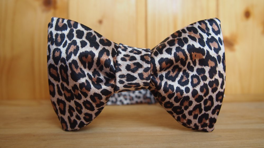 Галстук-бабочка леопардовой расцветки
