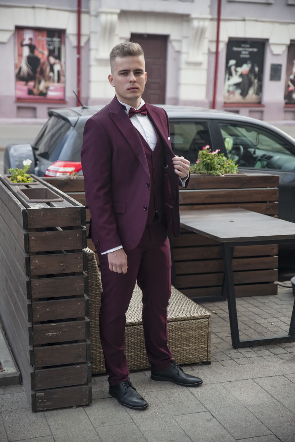 Прокат мужских костюмов и аренда смокингов RoSS в Новосибирске