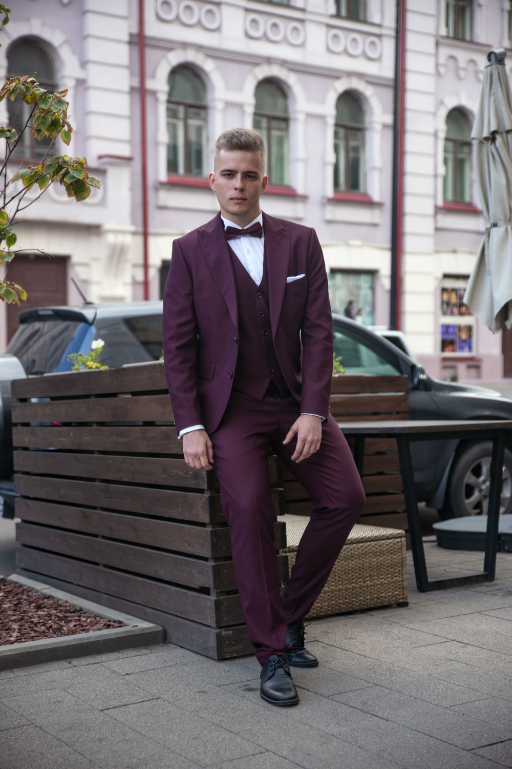 Прокат мужских костюмов и аренда смокингов RoSS в Новосибирске 