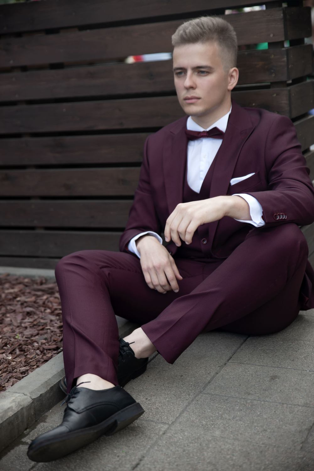 Прокат мужских костюмов и аренда смокингов RoSS в Новосибирске 