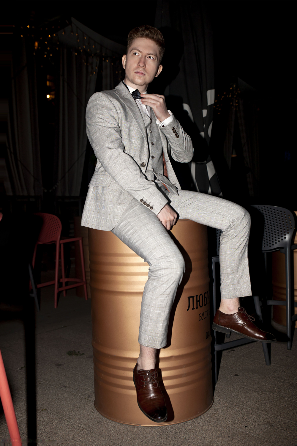 Прокат мужских костюмов и аренда смокингов RoSS в Новосибирске 