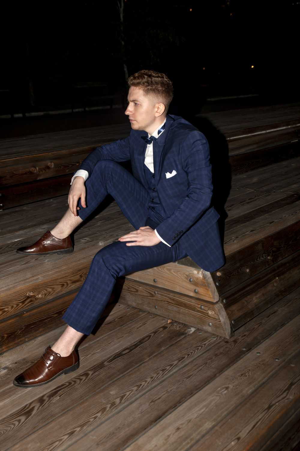 Прокат мужских костюмов и аренда смокингов RoSS в Новосибирске 