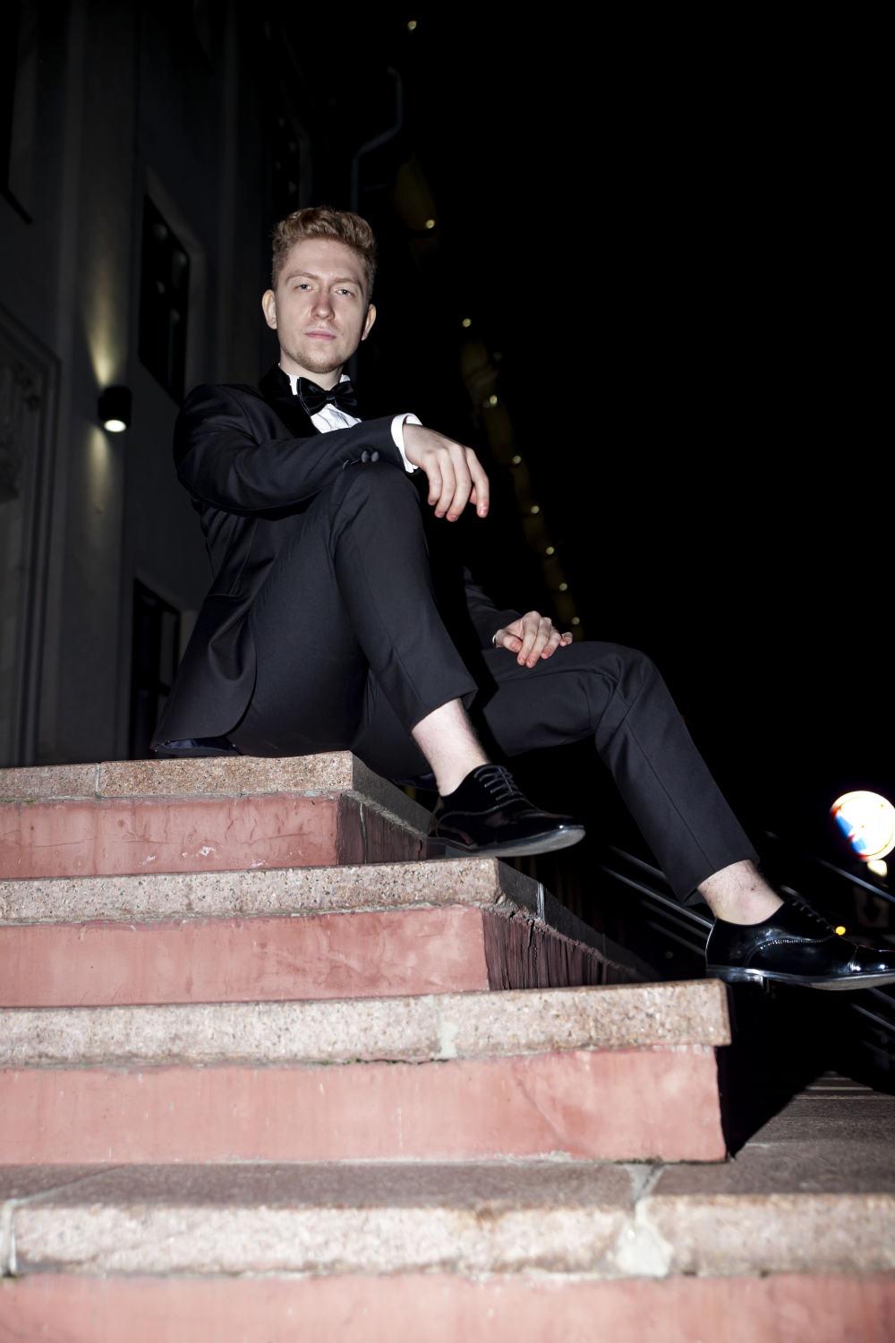 Прокат мужских костюмов и аренда смокингов RoSS в Новосибирске 