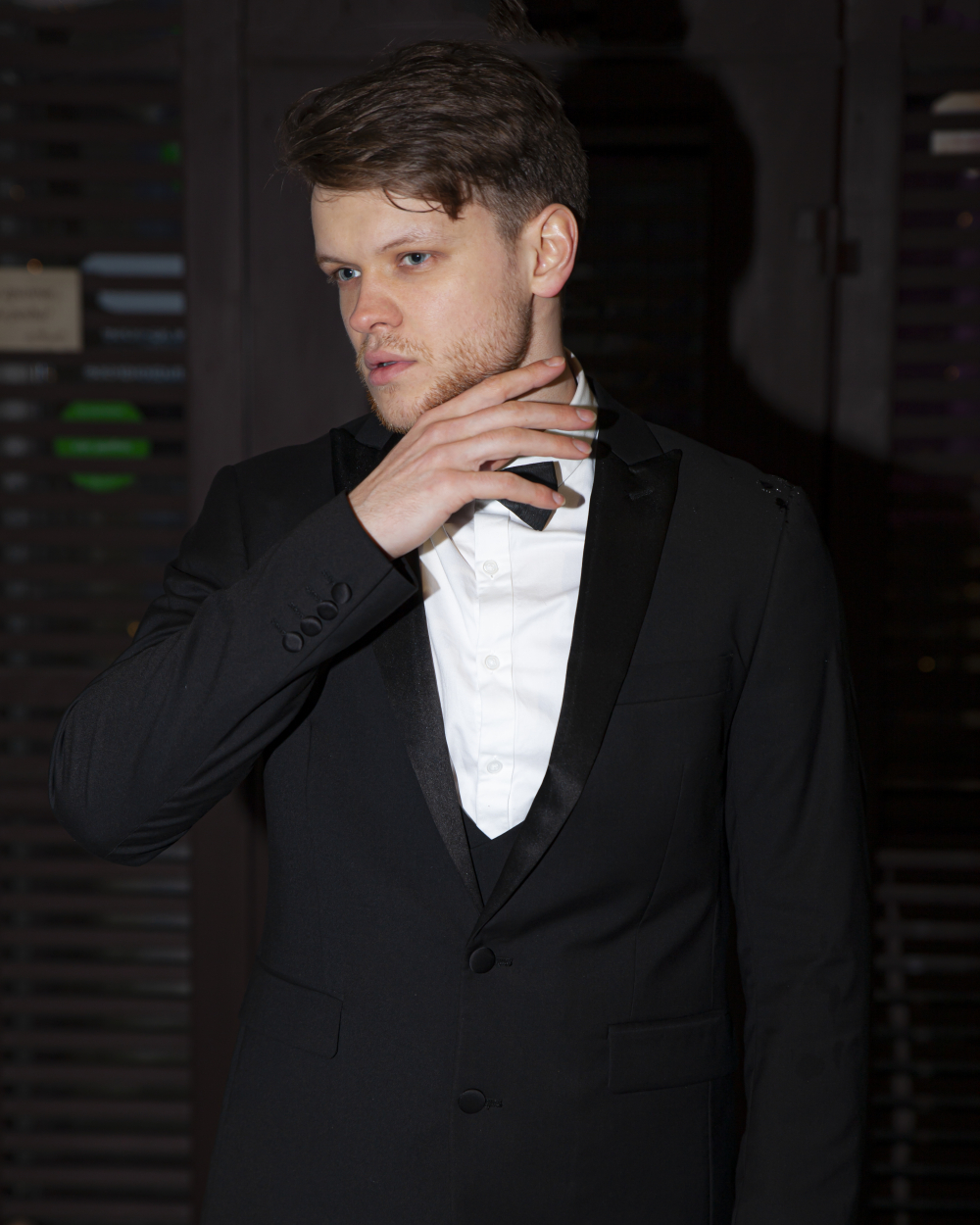 Надевать или не надевать? Ответ очевиден. Смокинг идет абсолютно каждому. #smoking #ross