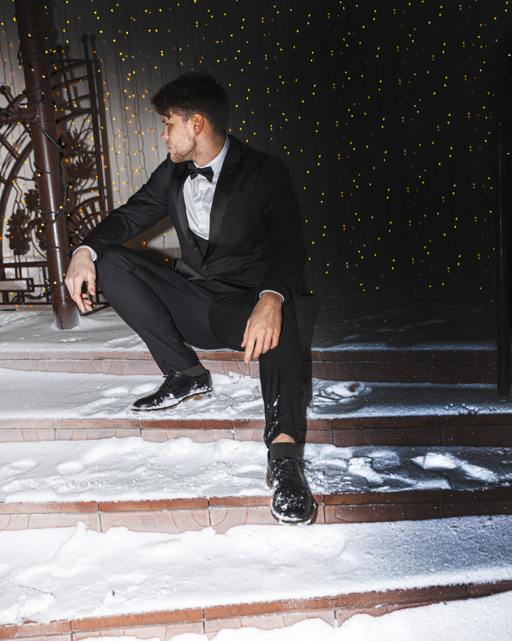 Классический торжественный образ для настоящих мужчин. #smoking от #ross