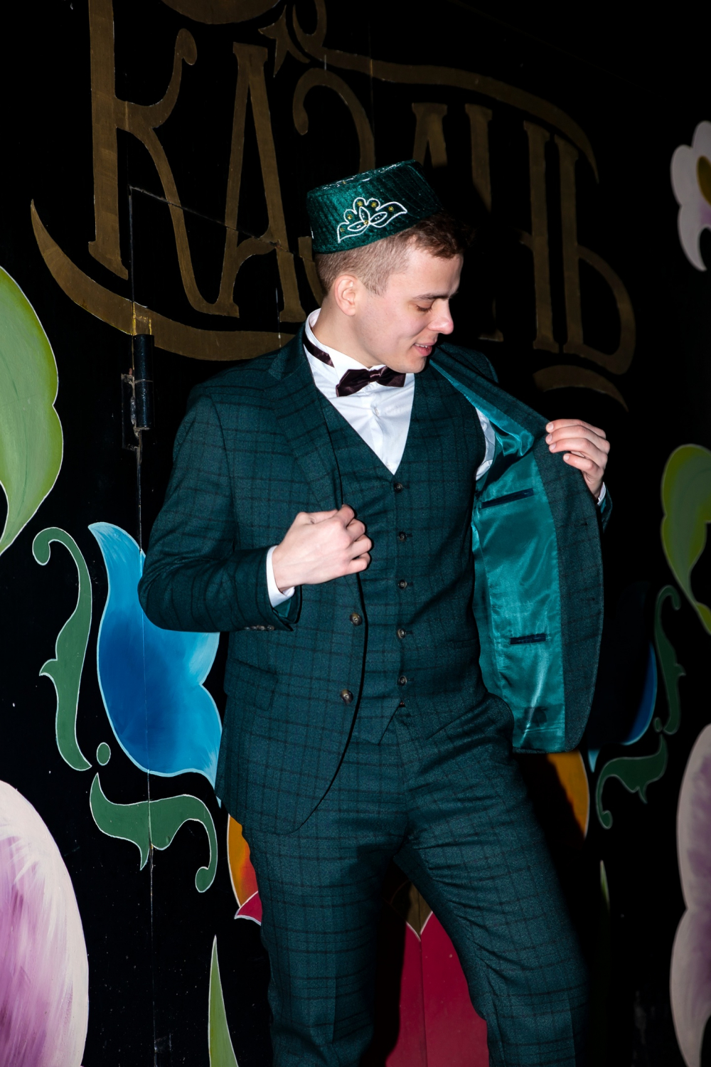 Прокат мужских костюмов и аренда смокингов RoSS в Новосибирске 