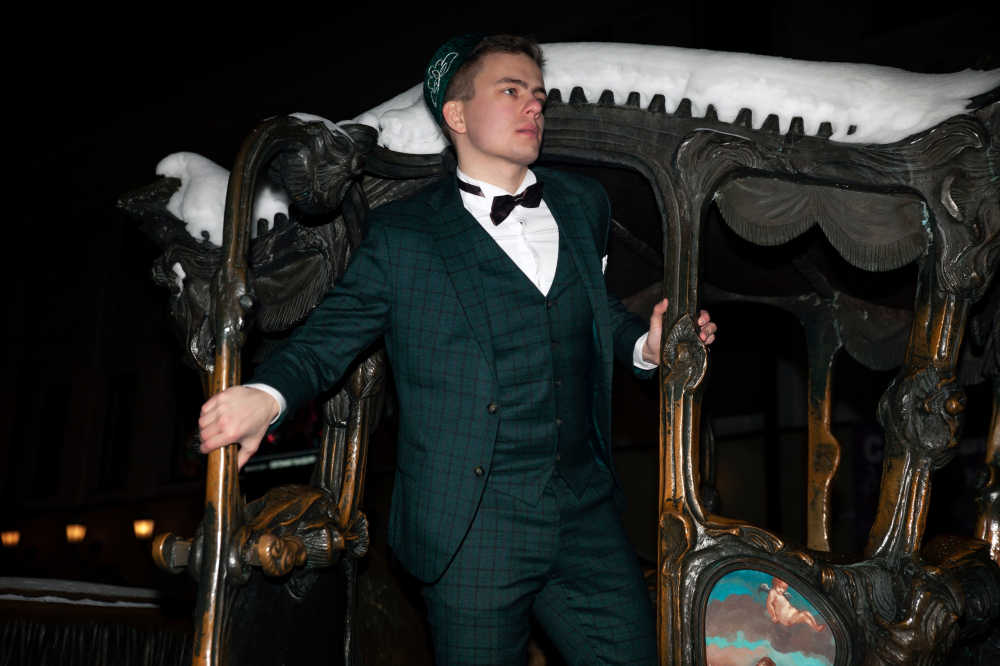 Прокат мужских костюмов и аренда смокингов RoSS в Новосибирске 