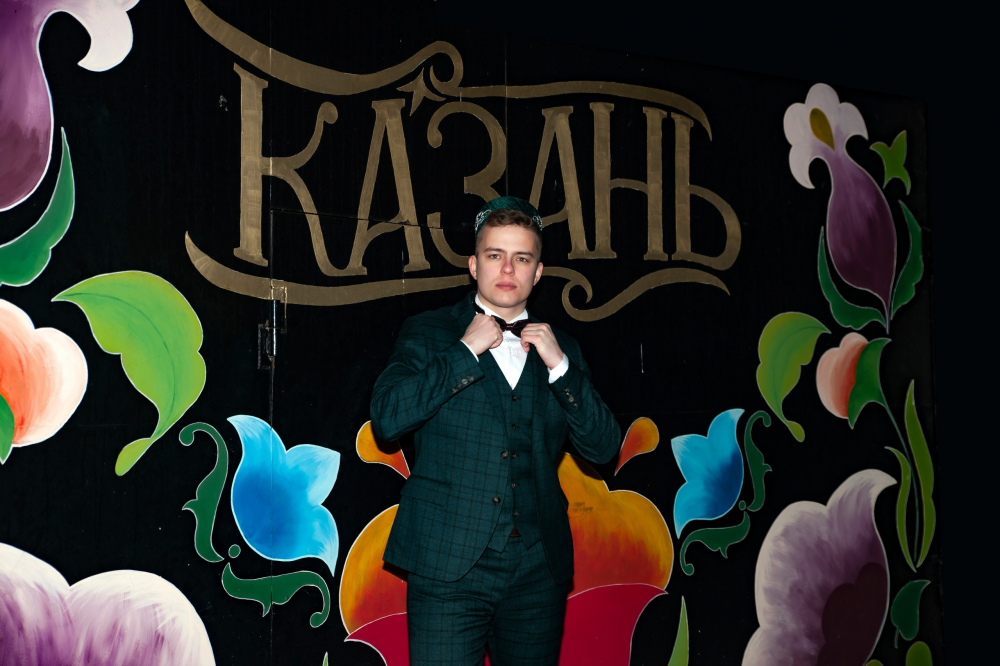 Прокат мужских костюмов и аренда смокингов RoSS в Новосибирске 