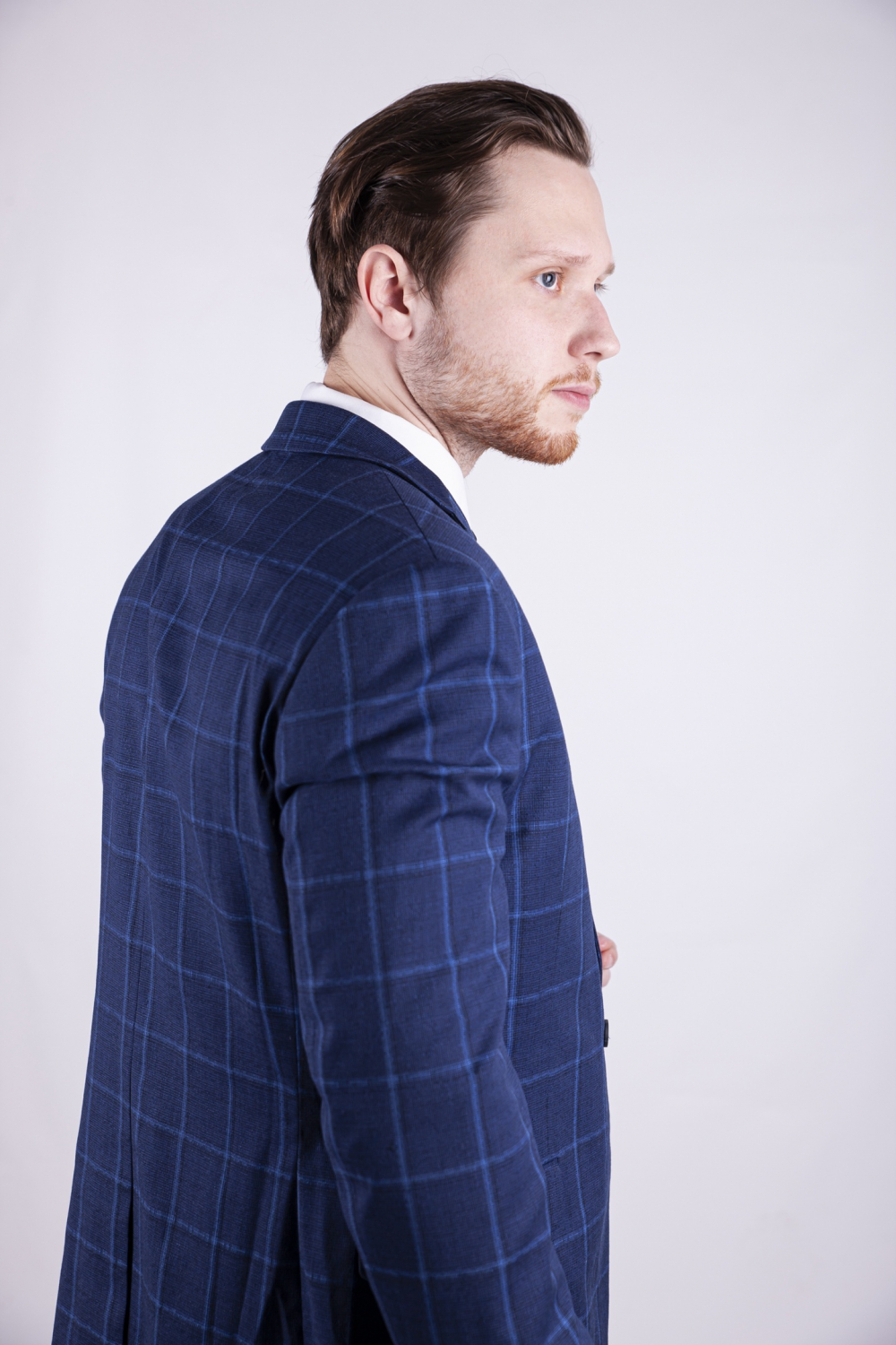 Аренда свадебного костюма