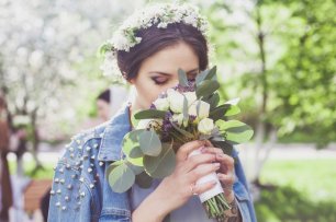 Легкий и стильный образ невесты