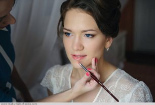 Легкий визаж на свадьбу