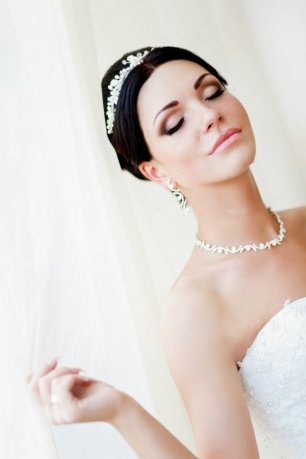 Прическа и макияж на длинные волосы (без репетиции)