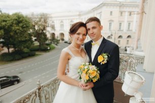 Свадьба в желтых тонах