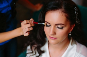 Свадебный макияж со стрелками