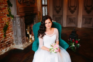 Свадебный макияж со стрелками