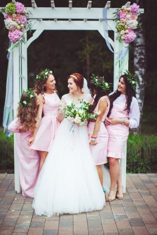 Невеста Валерия Свадебный стилист Катерина МятаСвадебный фотограф Mona Dreams