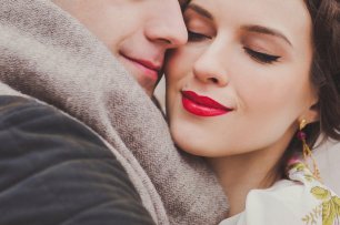 Яркий макияж