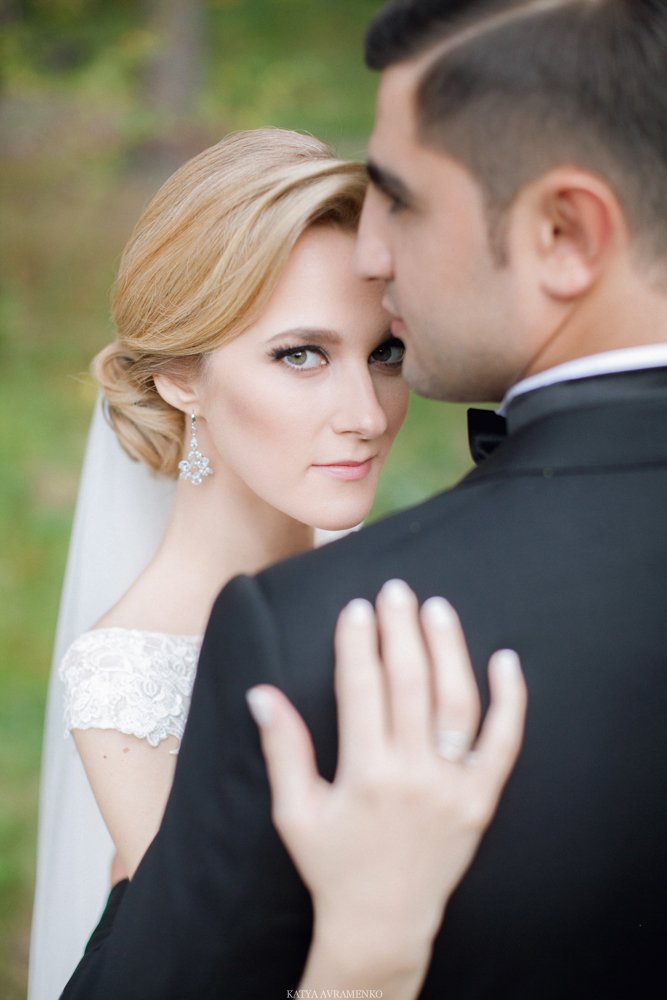 MUAH: Natalia Yastrebova
Wedding planner: Ajur Wedding
Photographer: Katya Avramenko 
Event design: Latte Decor