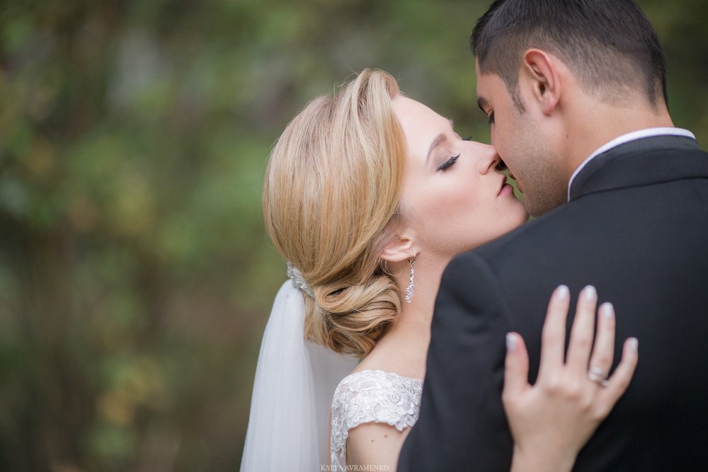 MUAH: Natalia Yastrebova
Wedding planner: Ajur Wedding
Photographer: Katya Avramenko 
Event design: Latte Decor