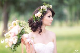 Невеста с букетом