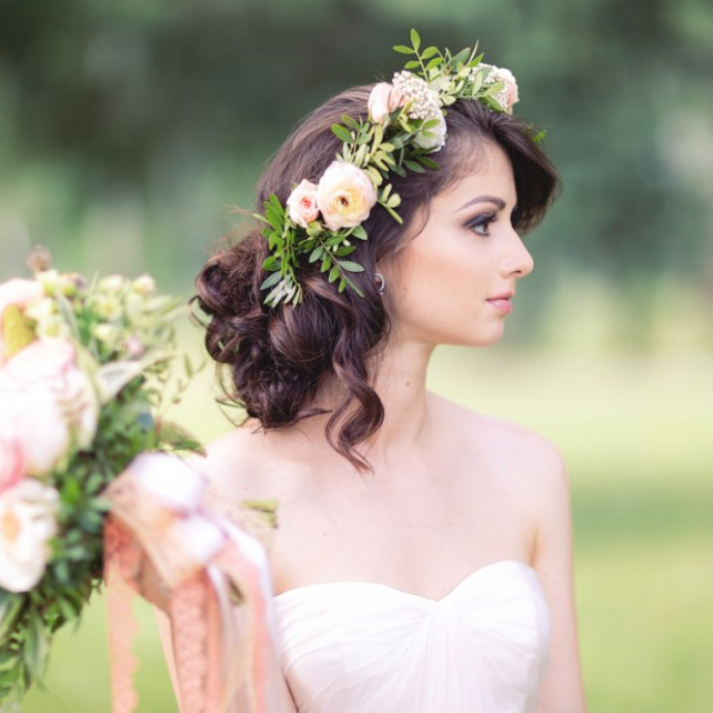 Как выбрать профессионального визажиста на свадьбу?