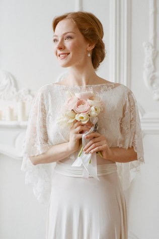 Как выбрать профессионального визажиста на свадьбу?